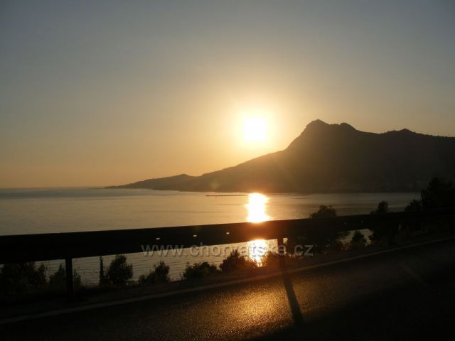 západ slunce nad Omiší